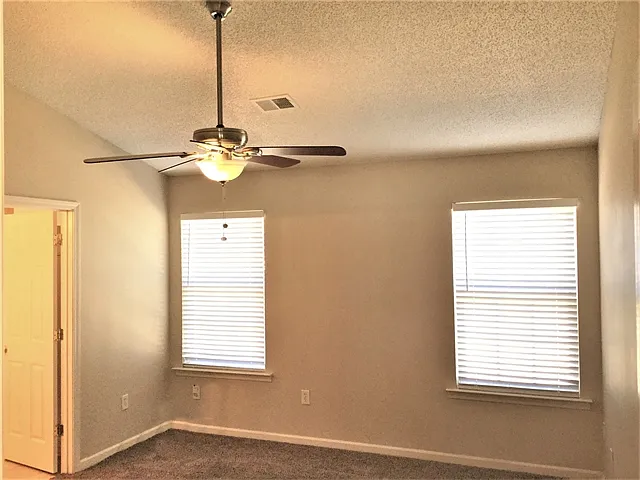 5915 Leawood Run Ct — Photo 8