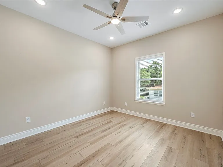 3213 Link St #112 — Photo 15