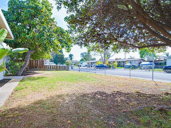 3rd image of 13860 Highwood Dr