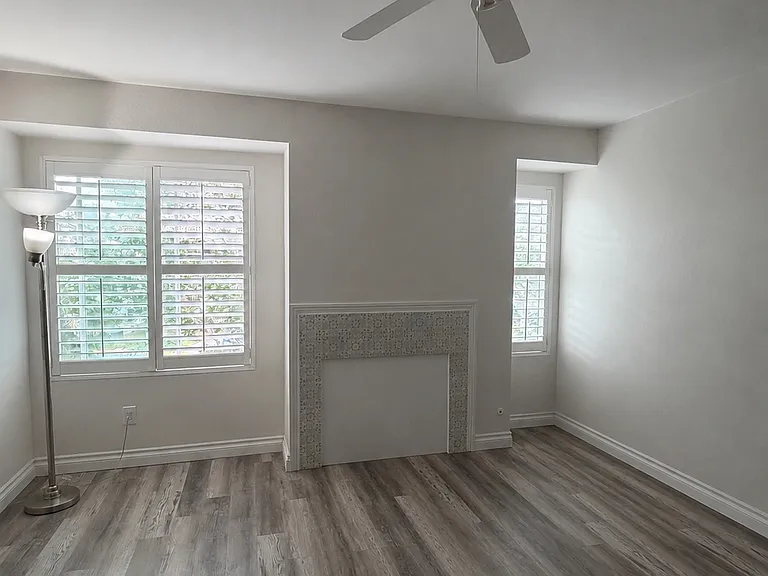 866 Marigold Ct — Photo 6