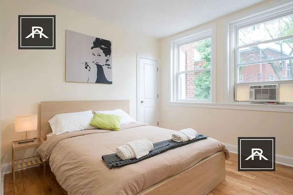 2 bed, 1.0 bath, $2,895 — Photo 3