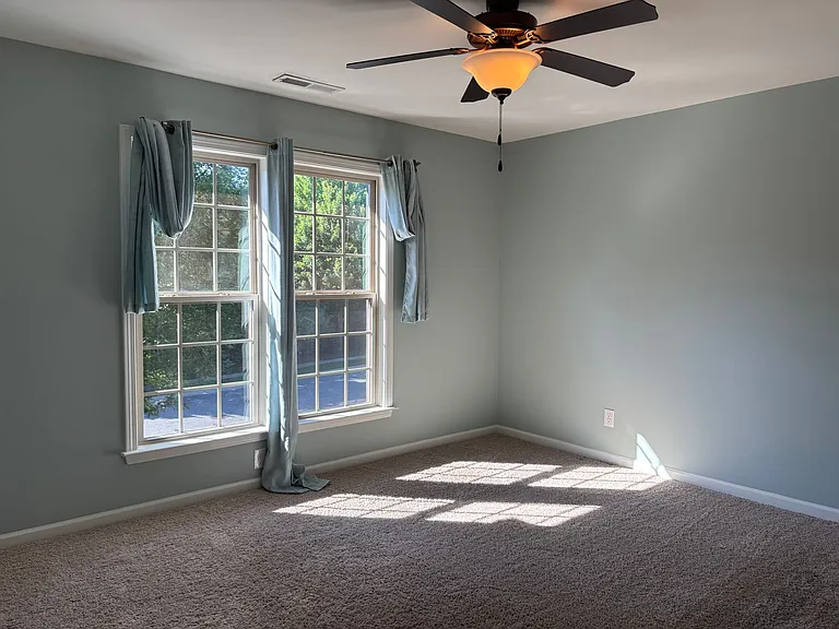 8811 Tamarron Dr — Photo 47