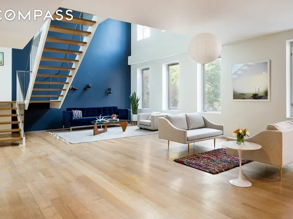 348 Sackett Street image 1 of 11