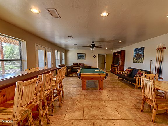 4th image of 458 W Rock Ln