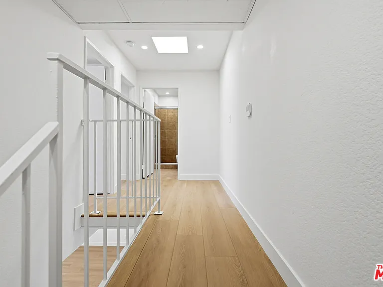 4354 McLaughlin Ave #103 — Photo 7