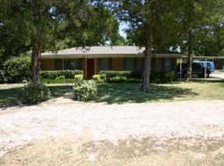 24 Pratt St, Huntsville, TX 77320
