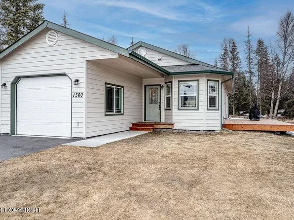 1560 Backwood Ave, Kenai, AK 99611