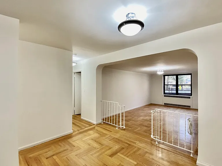 700 Fort Washington Ave #1B — Photo 3