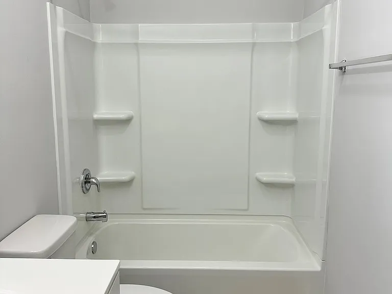 853 E Main St #2B — Photo 12