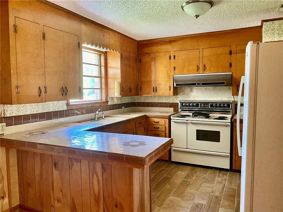 5021 Benjamin St, Alexandria, LA 71303 Zillow