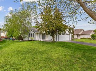 8714 Joliet Ave S, Cottage Grove, MN 55016