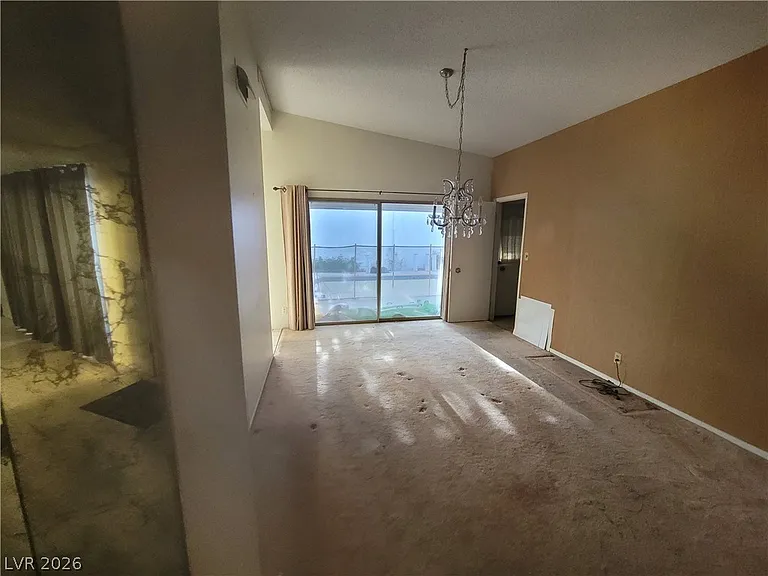 3833 S Eastern Ave — Photo 19