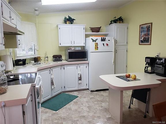 5th image of 6758 W Rainhill Ct