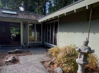 16503 76th Ave NE, Kenmore, WA 98028