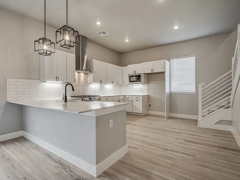 2529 NW 132nd Pl — Photo 17