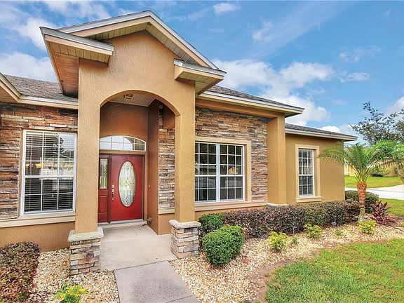 2nd image of 3803 Alamanda Hills Ln