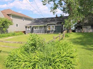 12198 N Lakeshore Dr, La salle, MI 48145