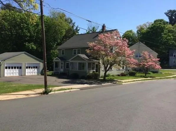 173 High St #1, Manchester, CT 06040