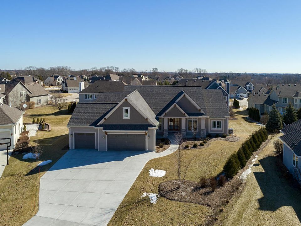 1st image of W50N654 Creek View Ct