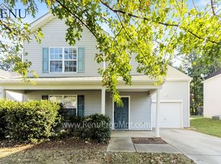 7641 Hidden Creek Dr, Charlotte, NC 28214