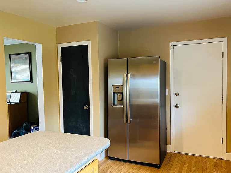 628 W Easter Pl — Photo 10