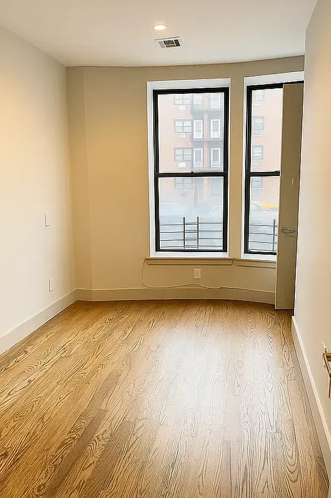 970 Saint Mark's Avenue — Photo 4