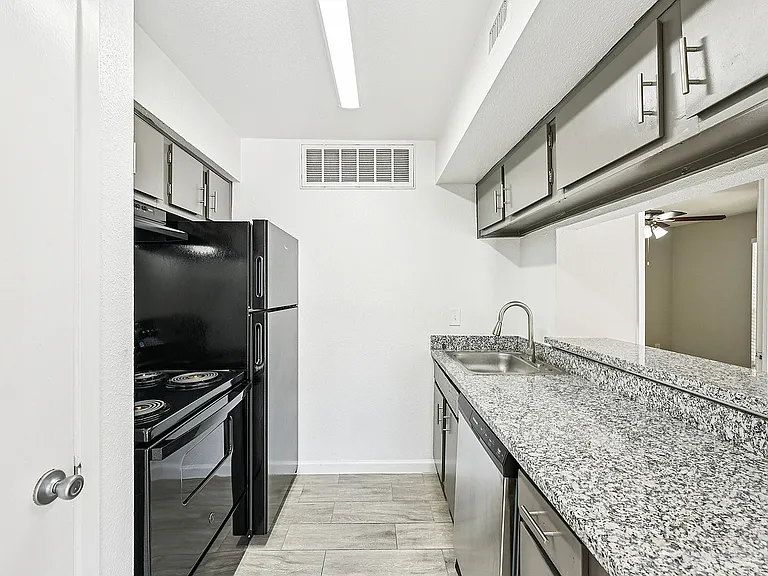 31-print-Woodchase Dr Unit 35-S2603-008