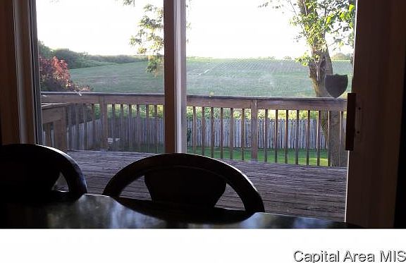 4th image of 55 Northridge Dr