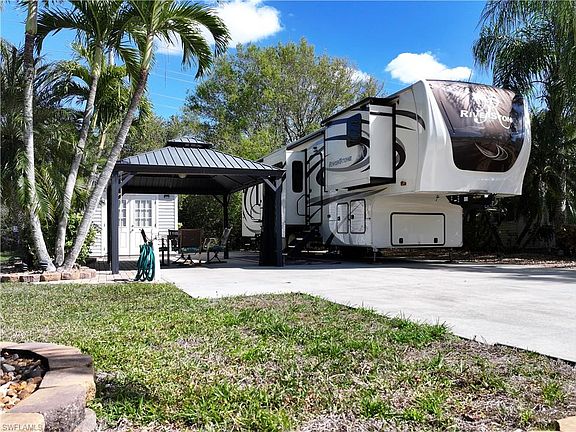 4th image of 10397 Nightwood DR