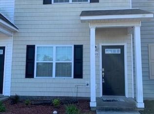 640 Ebb Tide Ln, Sneads Ferry, NC 28460