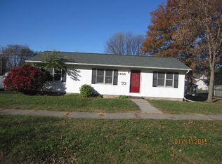 1609 6th St, Perry, IA 50220
