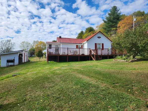 429 Eagle Bottom Rd, Fries, VA 24330