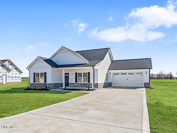 5th image of 102 Dunbar Hill Drive