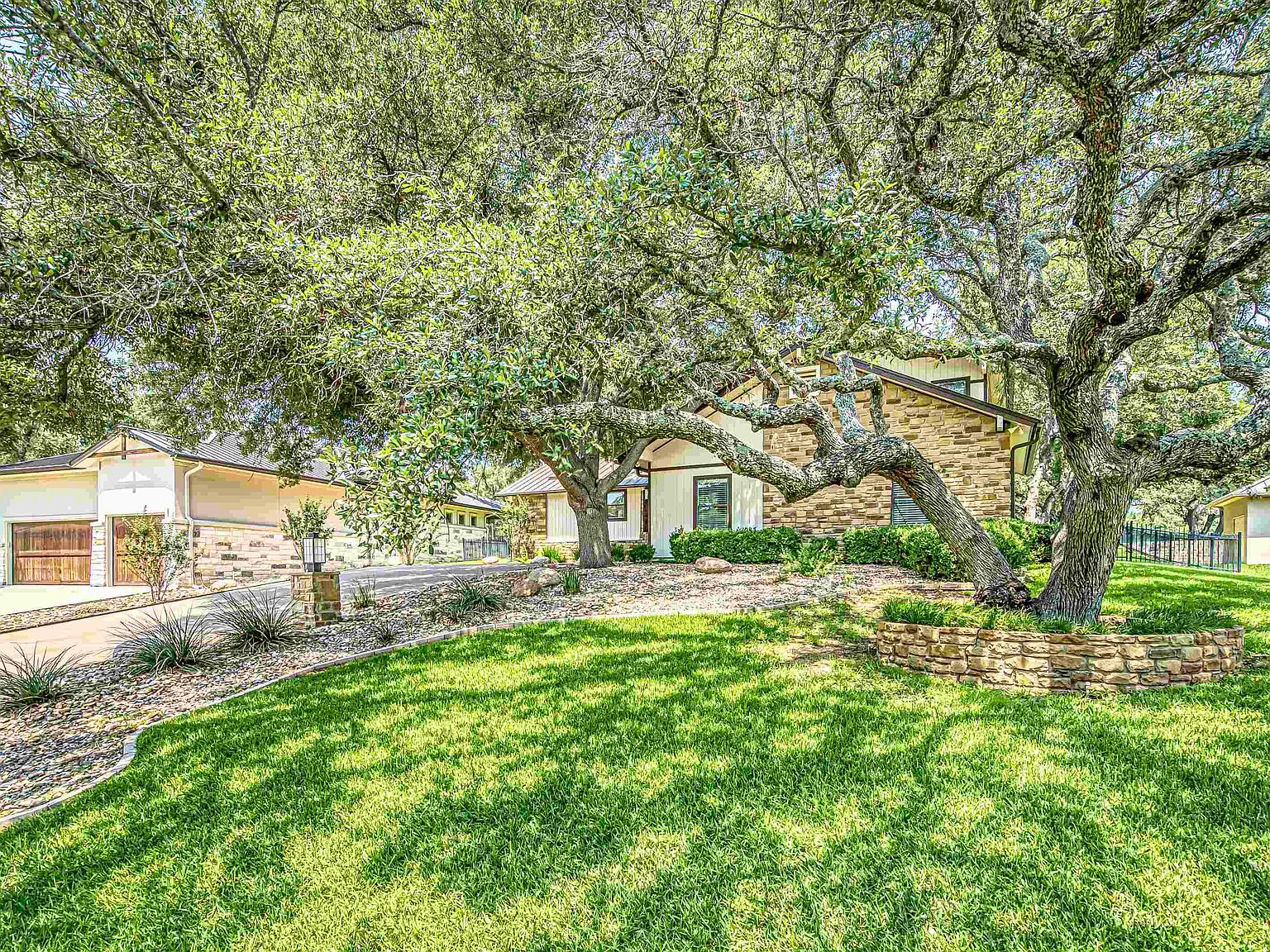 212 Blue Ground, Horseshoe Bay, TX 78657 MLS 163562 Zillow