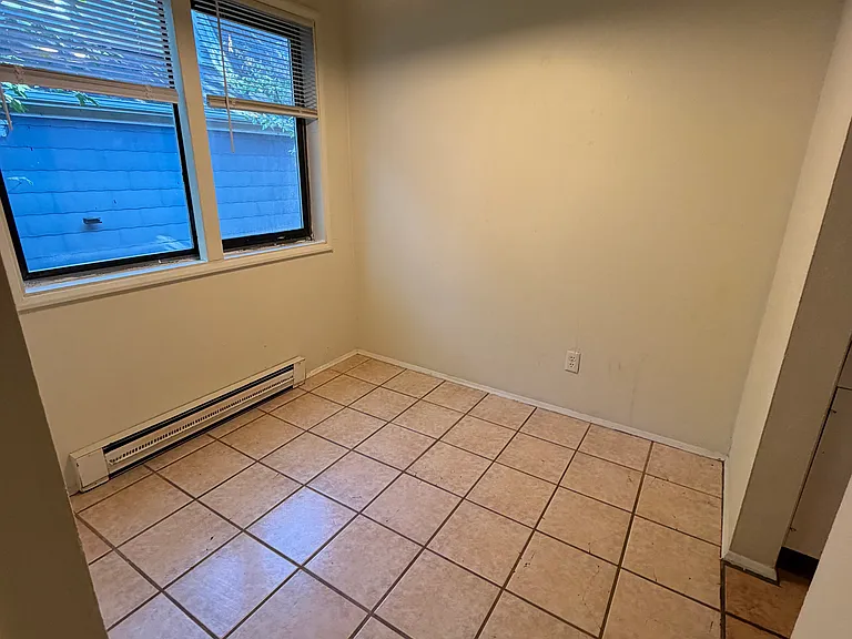1420 E Yesler Way #7 — Photo 5
