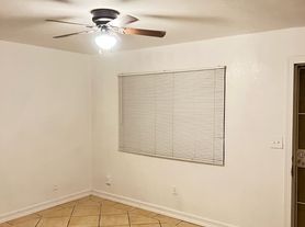 4523 E Tulare St, Fresno, CA