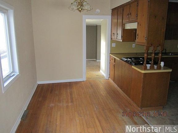4th image of 314 Meridian St N