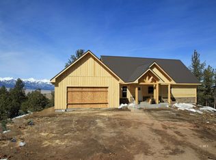 2490 County Road 318, Westcliffe, CO 81252