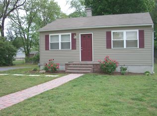 905 Andrews Rd, Glen Burnie, MD 21060