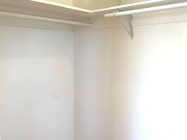 903 Bellevue Pl E — Photo 13