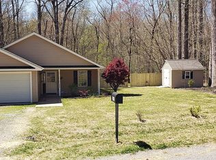 5410 Crany Creek Dr, Gloucester, VA 23061