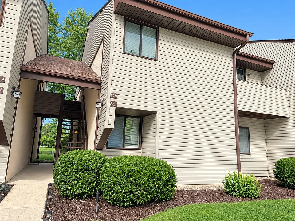 22A E Daisy Ln