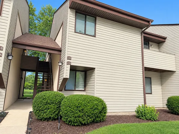 22A E Daisy Ln, Mount Laurel, NJ 08054