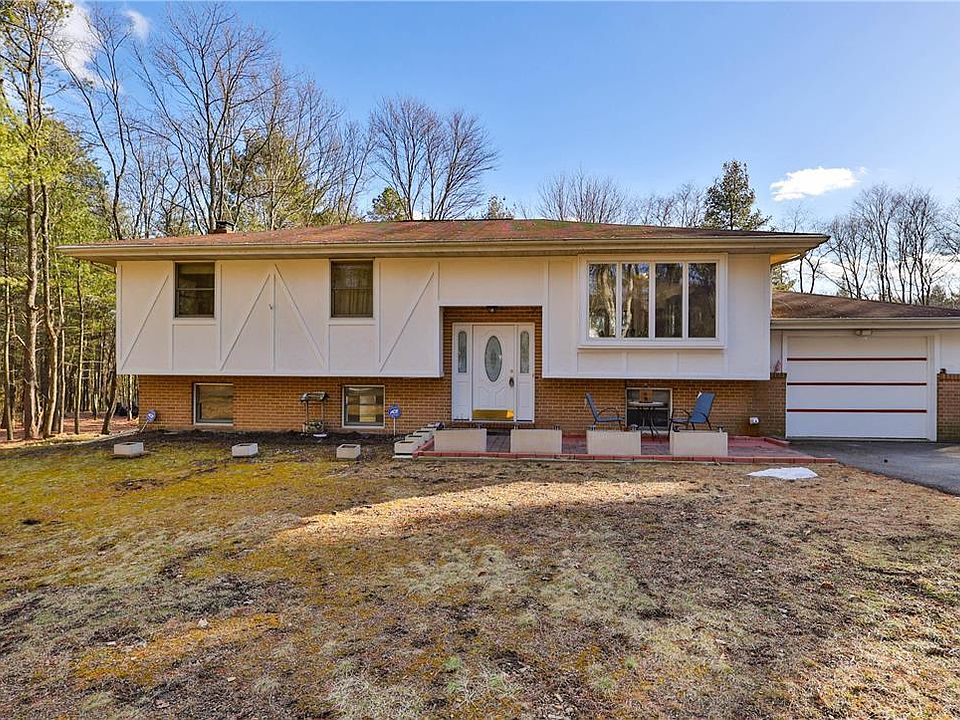 1st image of 125 Cindy Ln
