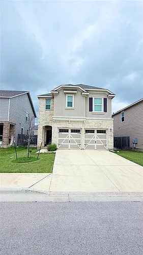 1009 Brambles Dr Photo 1