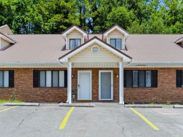 908 Sierra Pl APT 43, Dalton, GA 30720