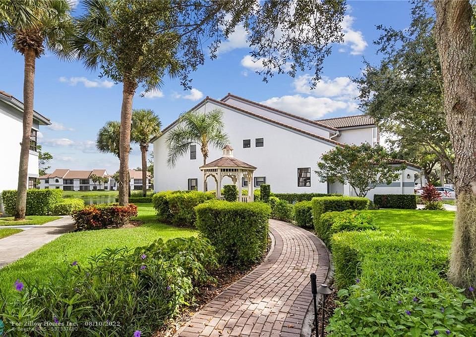 5439 Verona Dr APT J, Boynton Beach, FL 33437 MLS F10343451 Zillow