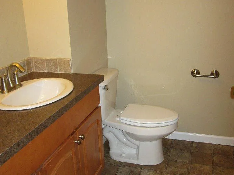 SI2160 — Photo 8