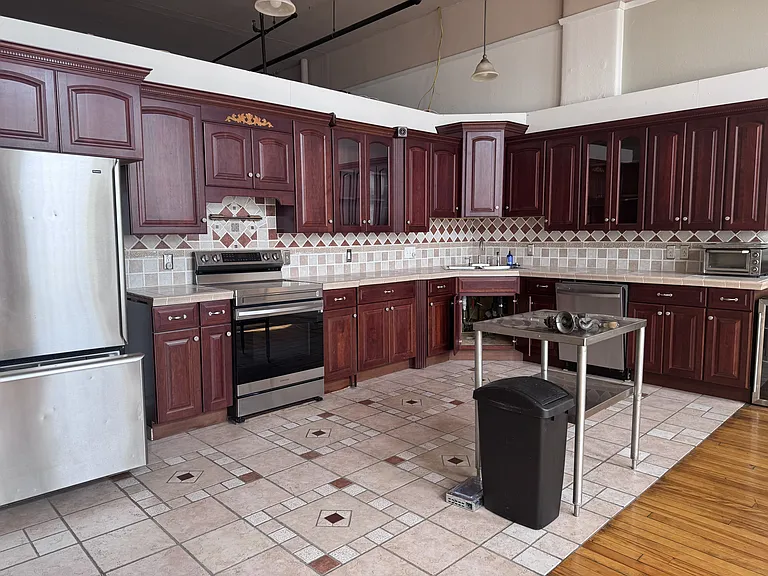 178 Lisbon St #3 — Photo 3