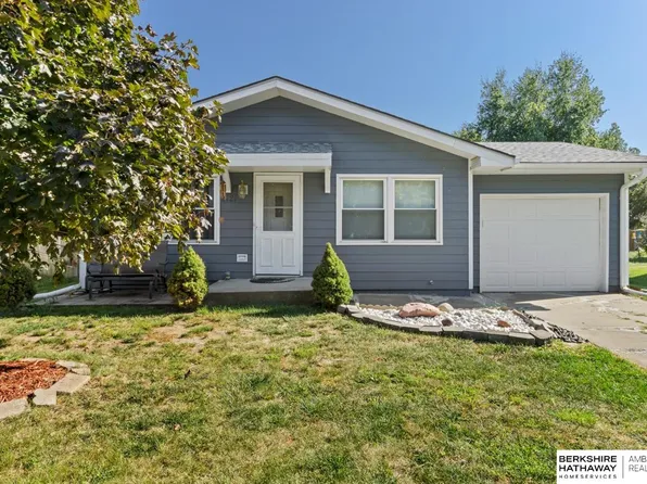 2121 W Garfield St, Lincoln, NE 68522